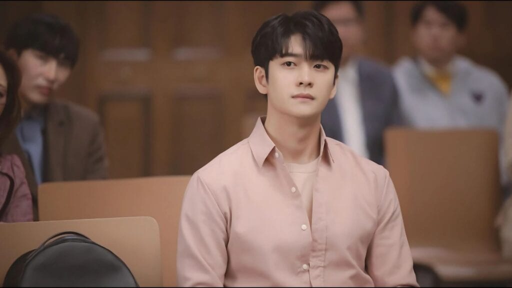 Lee Jun-ho, played by Kang Tae-oh