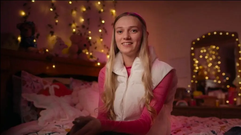 Still of Lauryn Licari. Image credit: Netflix