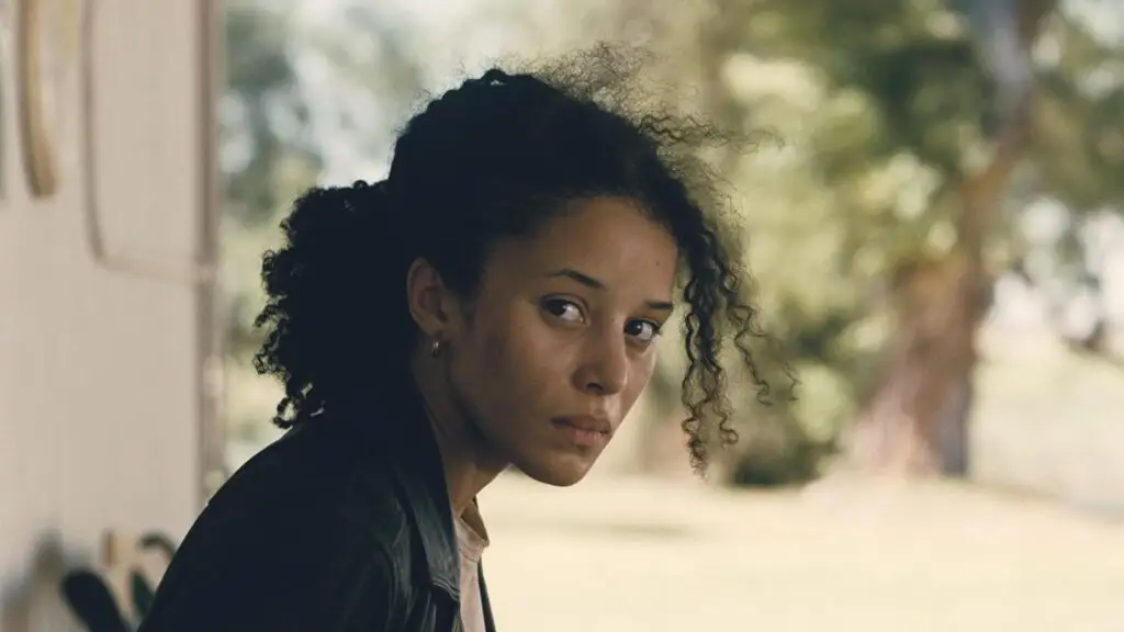 Chase Infiniti as Willa (Charlene)