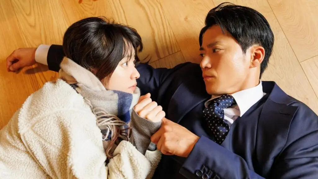 Still of Hana and Sosuke. Image © Netflix / YONG FILM / YONGFILM JAPAN