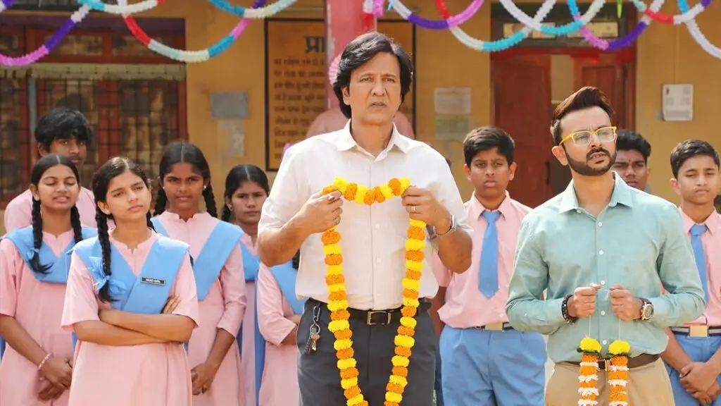 Kay Kay Menon